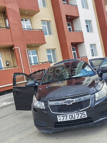 Chevrolet Cruze-17