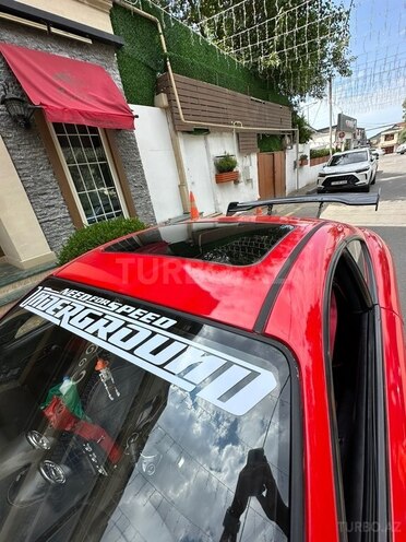 Hyundai Tiburon-9