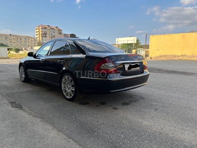 Mercedes E 220-4