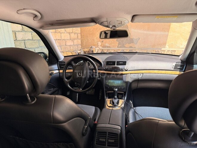 Mercedes E 220-6
