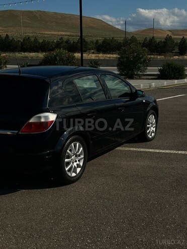 Opel Astra-2