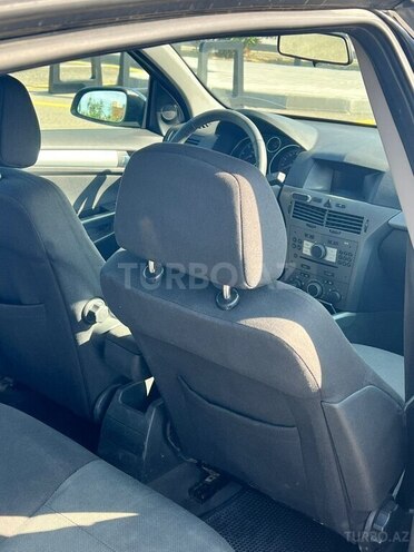 Opel Astra-9