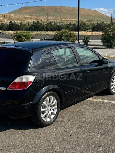 Opel Astra-12