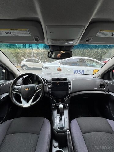 Chevrolet Cruze-6