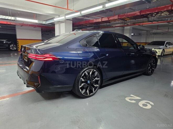BMW i5-7