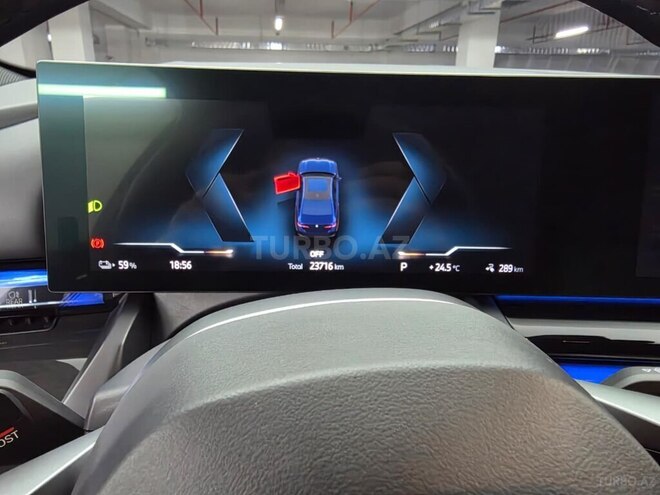 BMW i5-10