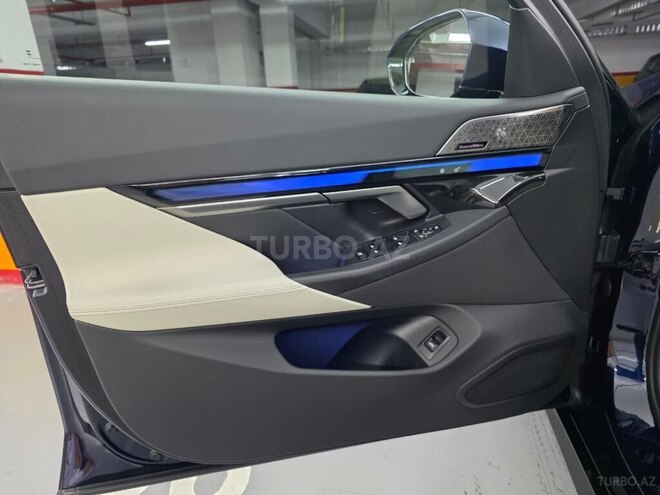 BMW i5-14