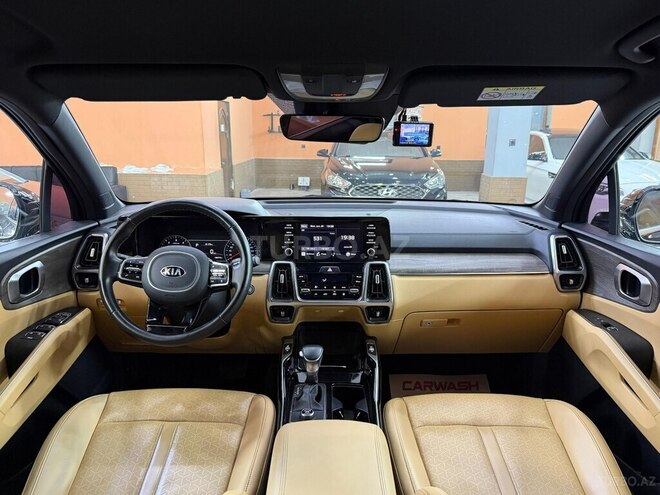 Kia Sorento-11