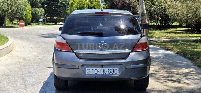 Opel Astra-2
