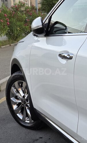 Kia Sorento-9