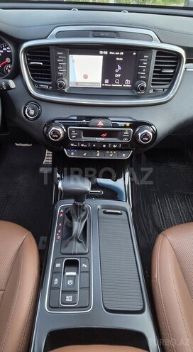 Kia Sorento-17
