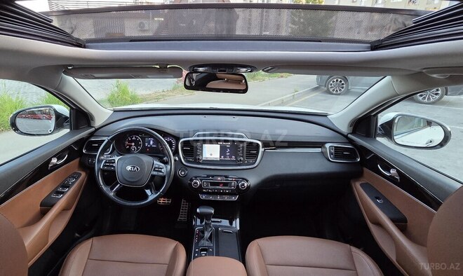 Kia Sorento-15