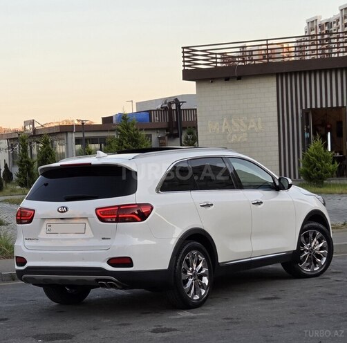 Kia Sorento-5