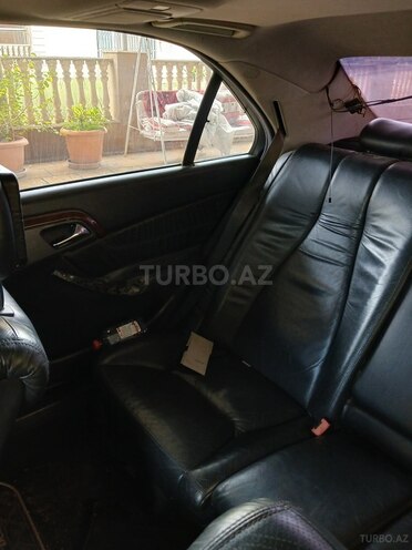 Mercedes S 320-12