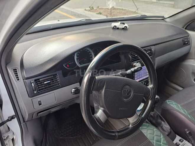 Daewoo Gentra-5