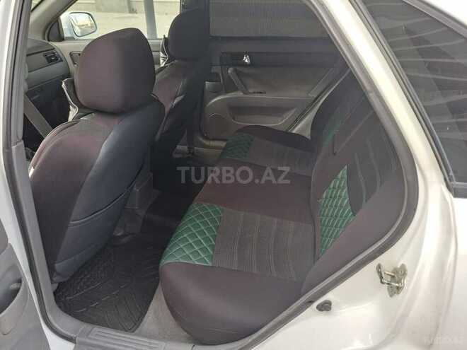 Daewoo Gentra-6