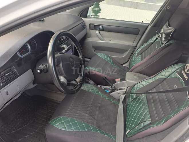 Daewoo Gentra-8