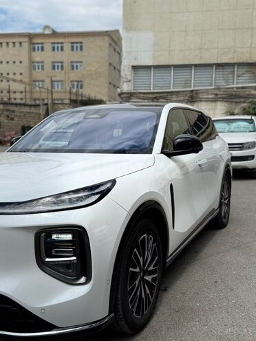 Changan Qiyuan Q07-4