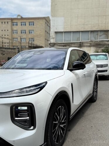 Changan Qiyuan Q07-3