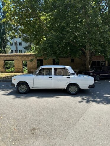 LADA (VAZ) 2107-4