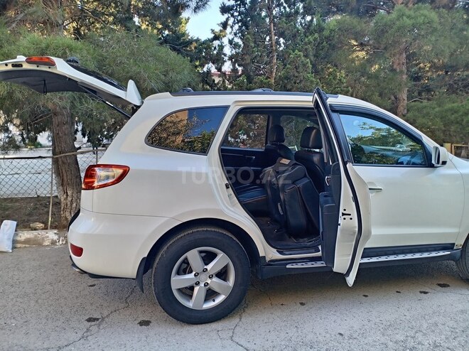 Hyundai Santa Fe-7