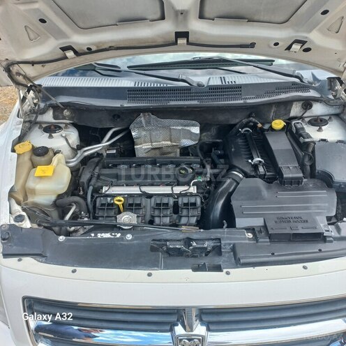 Dodge Caliber-2