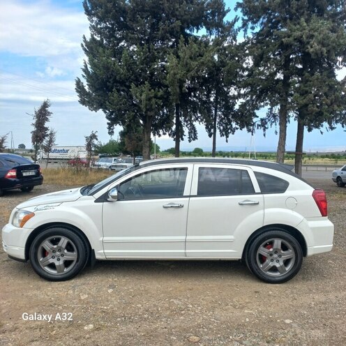 Dodge Caliber-19