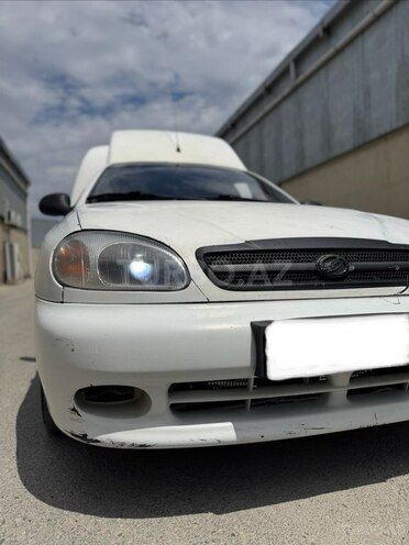 Daewoo Lanos-6