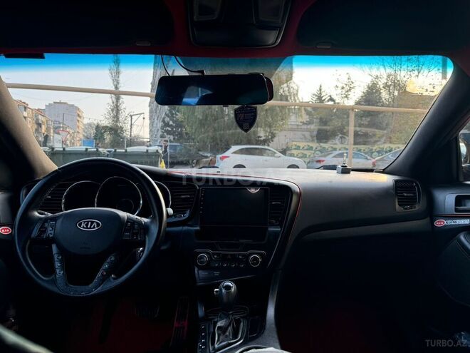 Kia Optima-5