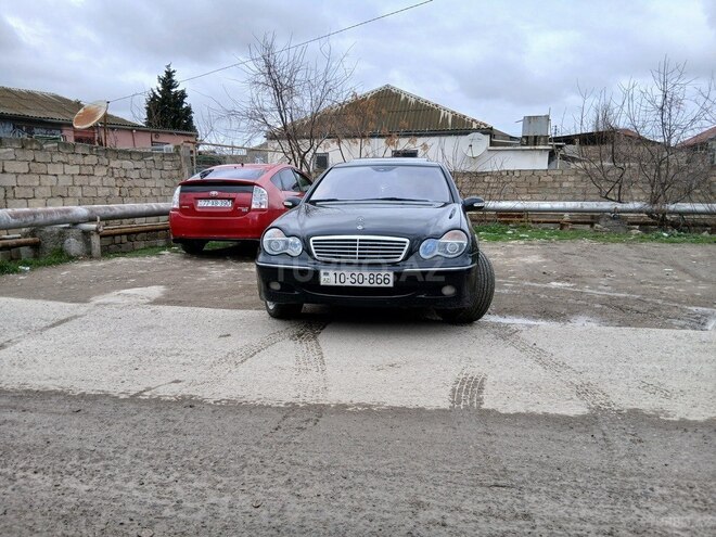 Mercedes C 240-1