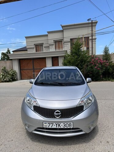 Nissan Note-1