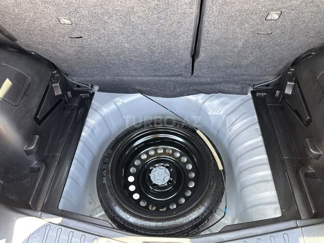 Nissan Note-13