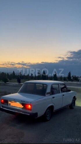 LADA (VAZ) 2107-4