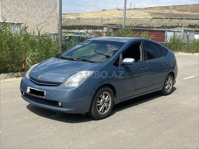 Toyota Prius-3
