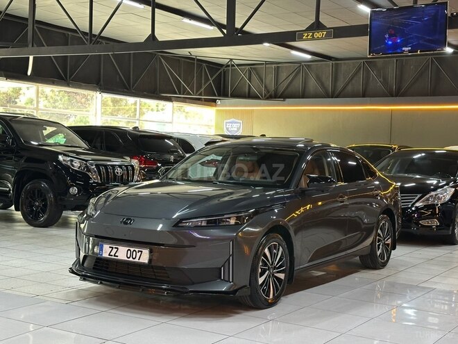 Changan Qiyuan A05-1