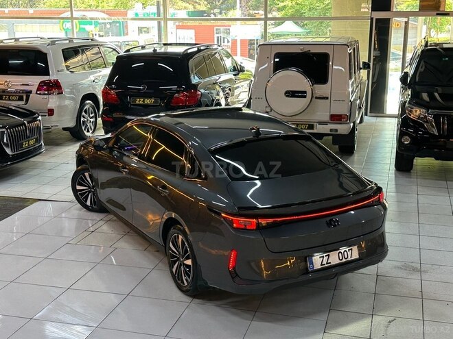 Changan Qiyuan A05-12