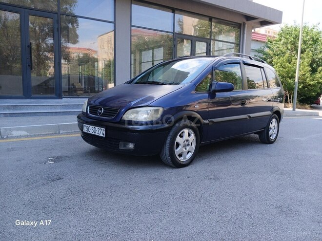 Opel Zafira-2