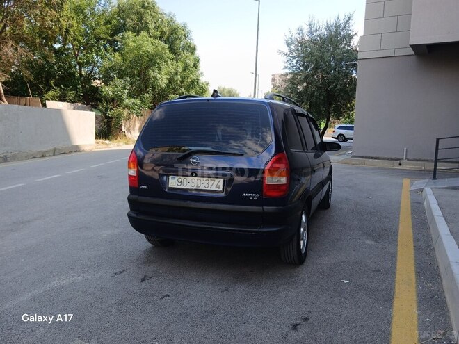 Opel Zafira-3