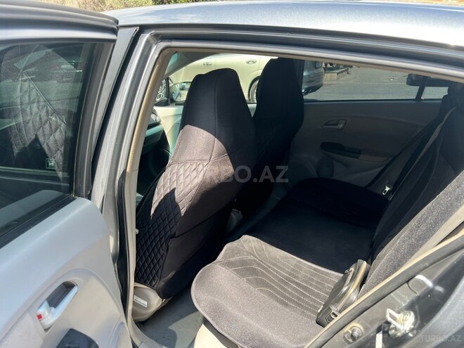 Honda Insight-6