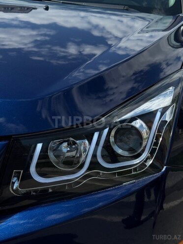 Chevrolet Cruze-8