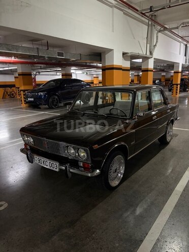 LADA (VAZ) 2103-6