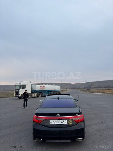 Hyundai Grandeur-13