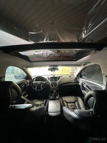 Hyundai Grandeur-12