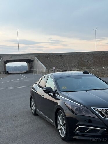 Hyundai Grandeur-5