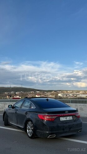 Hyundai Grandeur-3