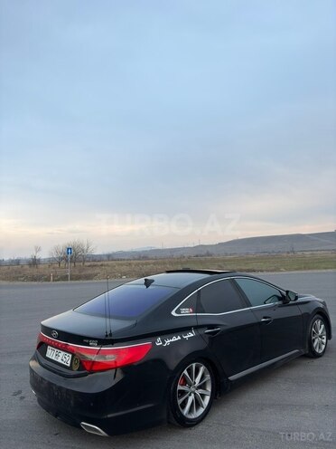 Hyundai Grandeur-11