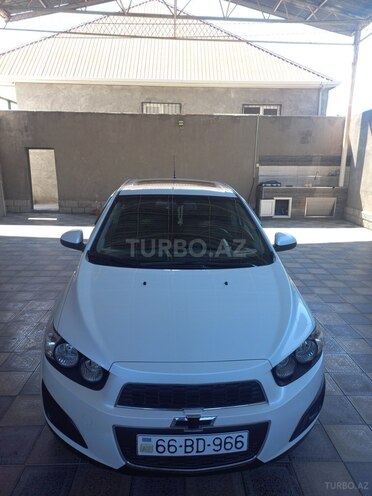 Chevrolet Aveo-1