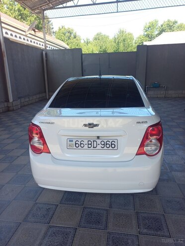 Chevrolet Aveo-4