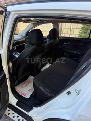 Kia Sportage-13