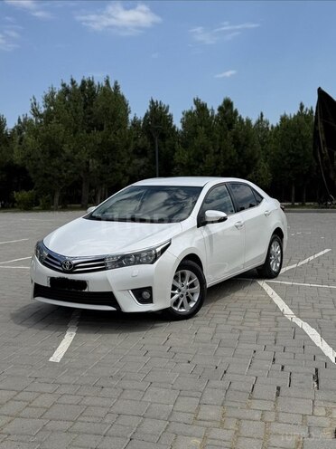 Toyota Corolla-2